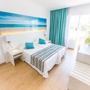 Standard Zimmer mit Kingsize-Bett